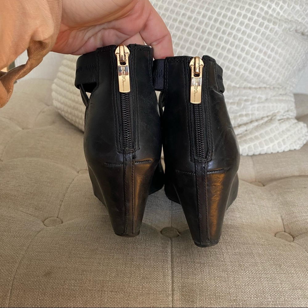 BCBGeneration Strap Sandals - Picture 3 of 9